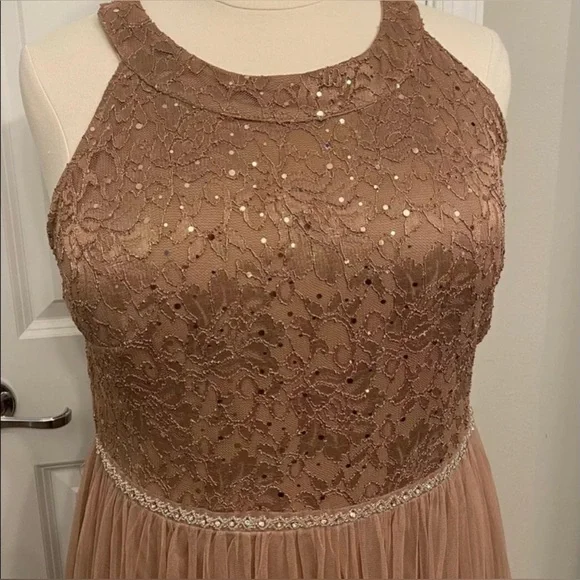 Plus Dress 🩷🤎 - Picture 5 of 11